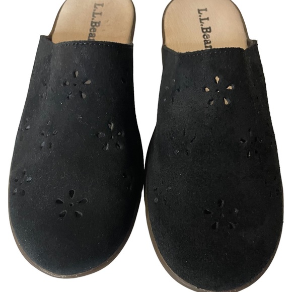 LL Bean Black Suede Flower/Star Laser Cut Slip On Mules Shoes 4 - Picture 7 of 10